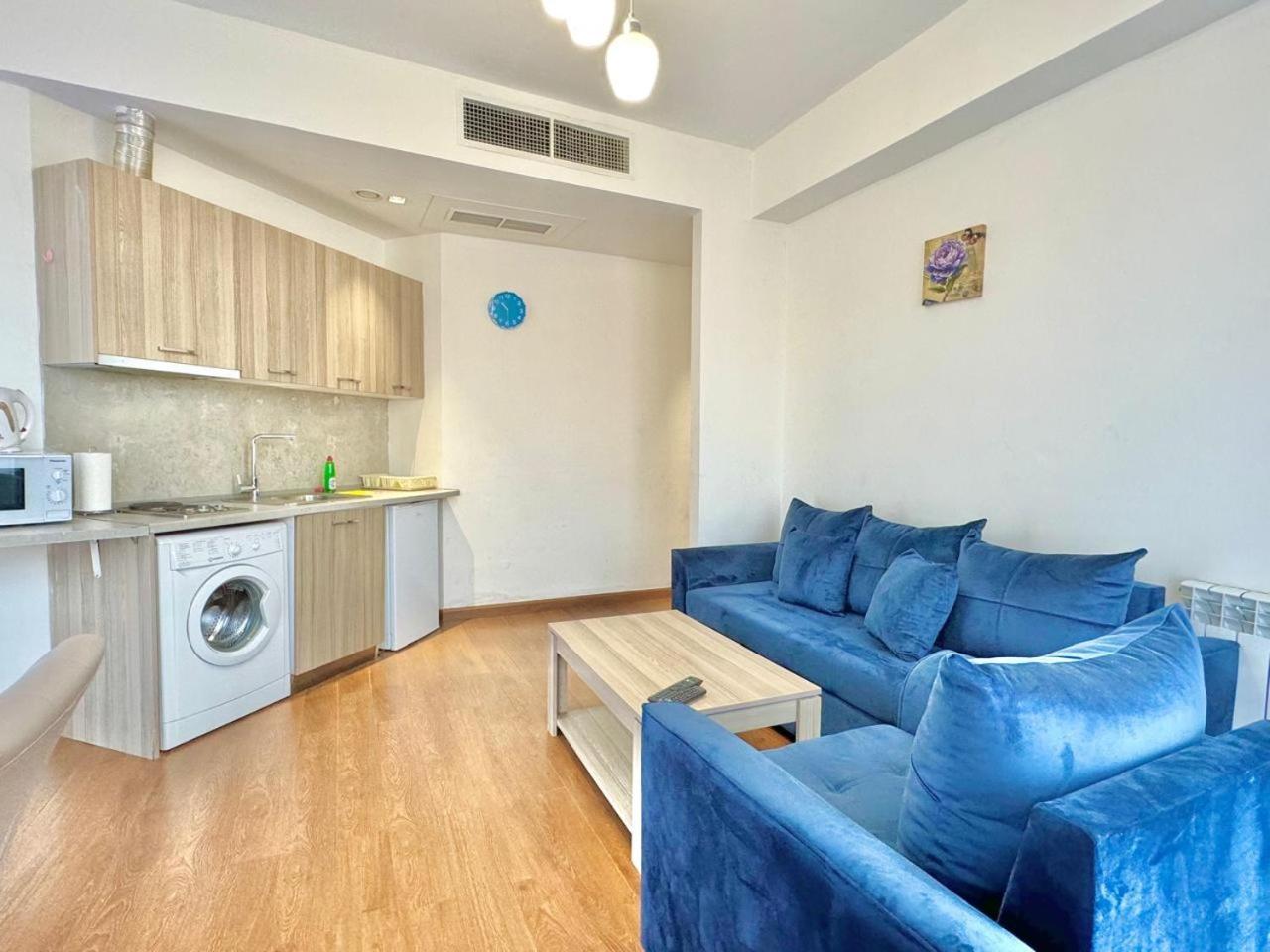 Ns Apartments In Yerevan City Centre ภายนอก รูปภาพ