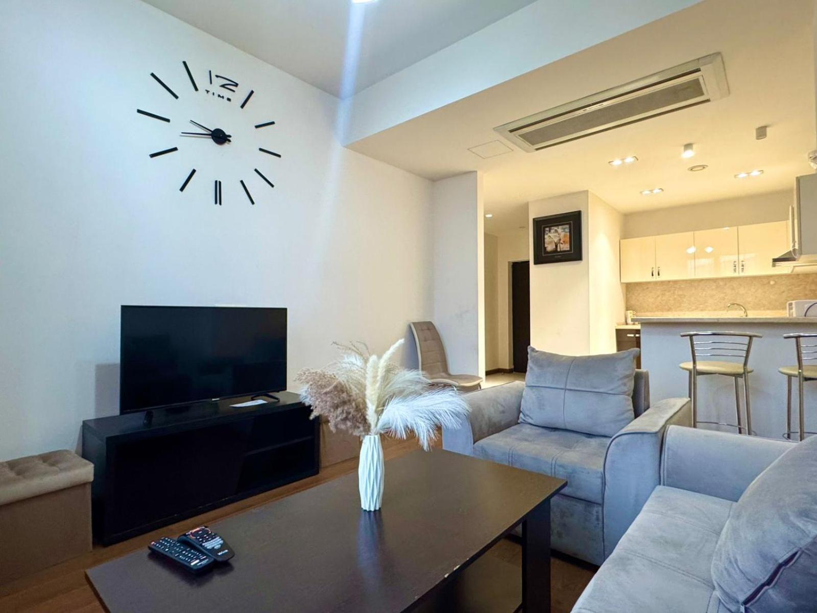 Ns Apartments In Yerevan City Centre ภายนอก รูปภาพ